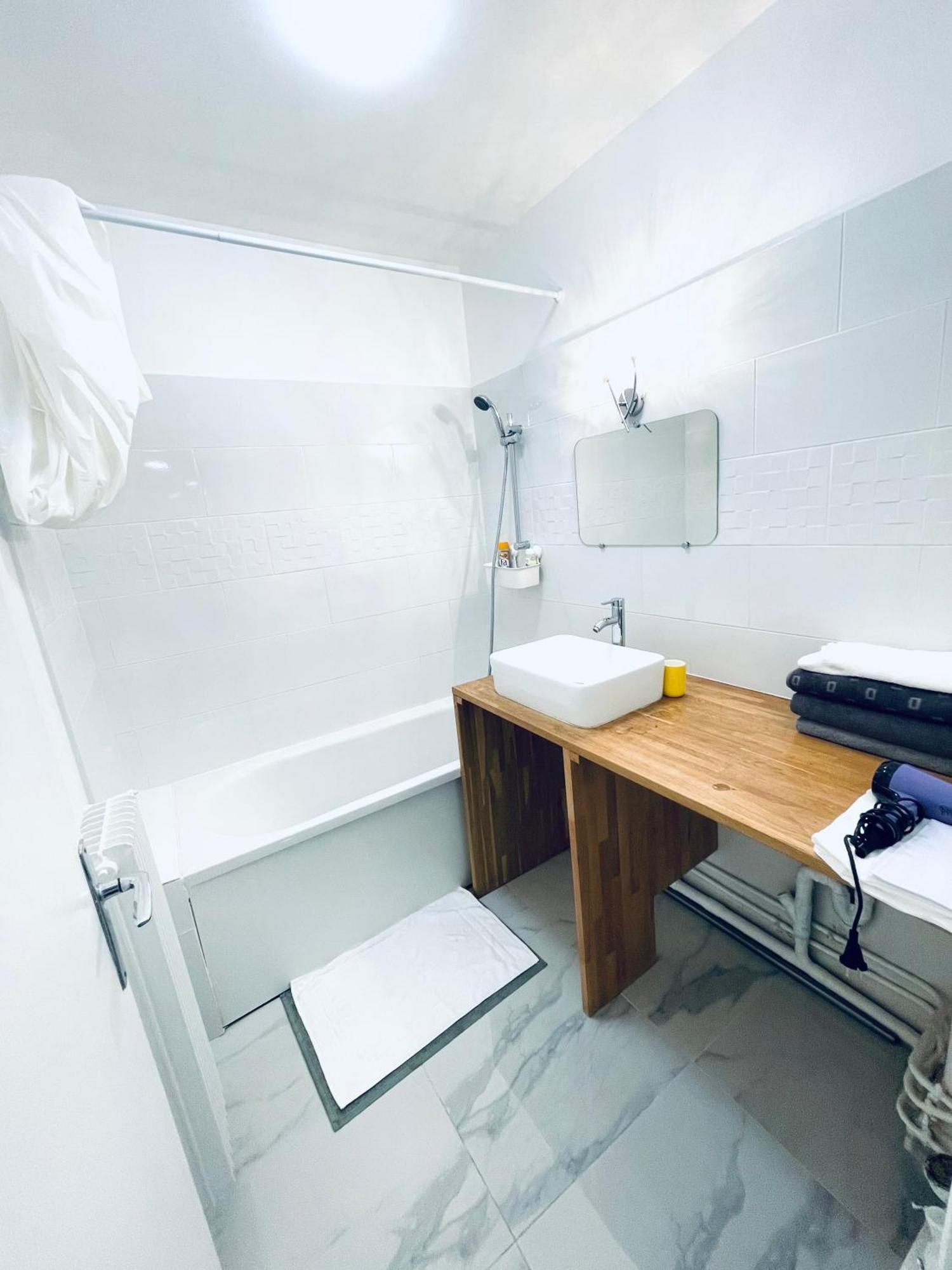 Appartement Bastille - Voltaire - Le Marais - Centre De Paris - 5 Pers Екстериор снимка